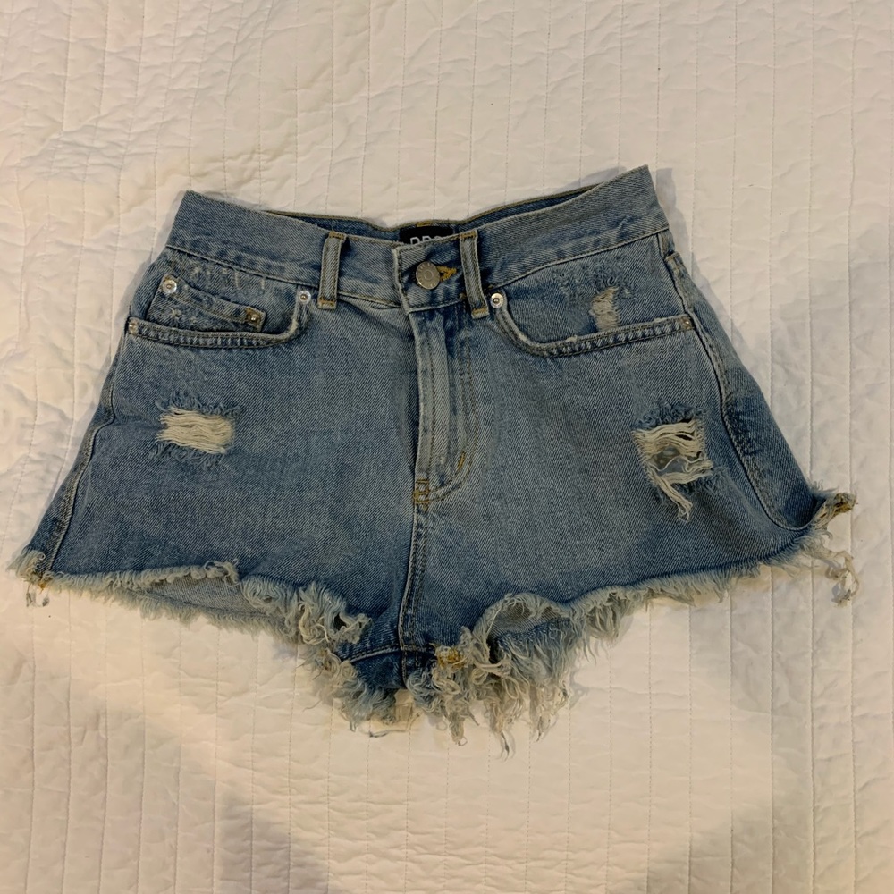 Ripped jean high waisted shorts